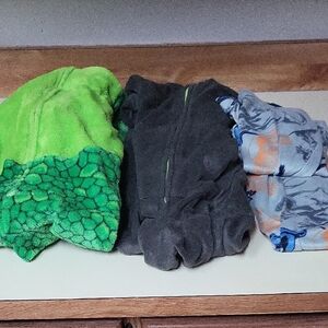 Set of Three Boys Pj's Size 8 - Green, Gray, Multicolor